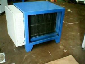 餐飲靜(jing)電式油煙(yan)淨化器(qi)